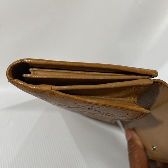 Gucci long wallet very clean authentic with code - Picture 3 of 6